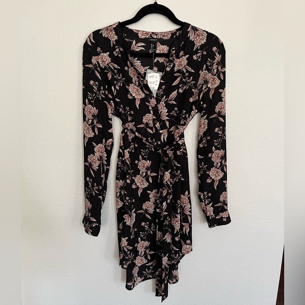 Forever 21 Black with Mauve Flowers Mini Dress